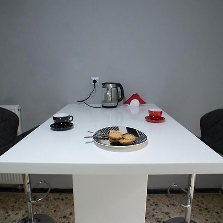 Modern-Lux Central 1 Bedroom Condo أثينا المظهر الخارجي الصورة